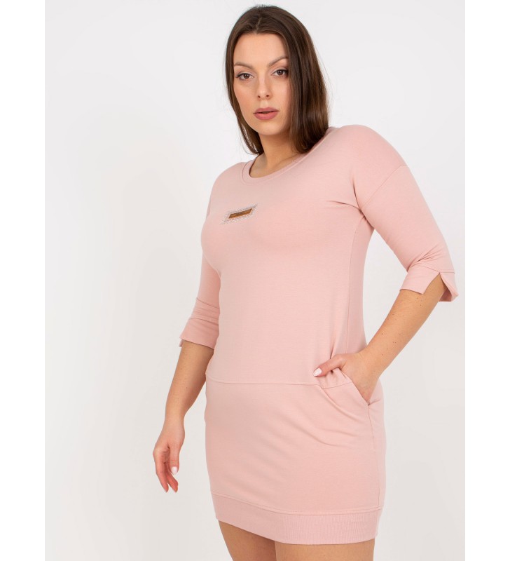 Sukienka plus size RV-SK-7612.75P jasny różowy