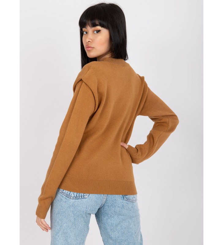 Sweter klasyczny EM-SW-KL2070.25P camelowy