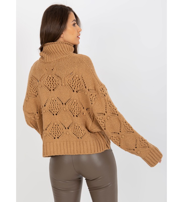 Sweter z golfem EM-SW-1037-01.24X camelowy