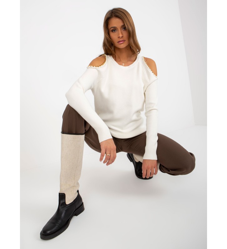 Sweter z odkrytymi ramionami EM-SW-J51835.60P ecru