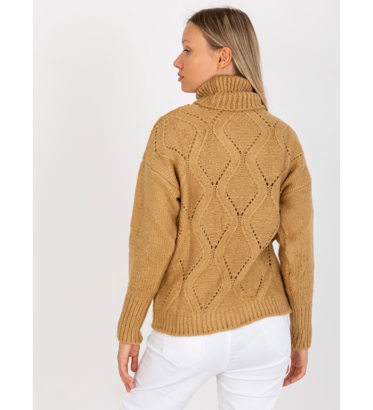 Sweter z golfem LC-SW-3019.05P camelowy