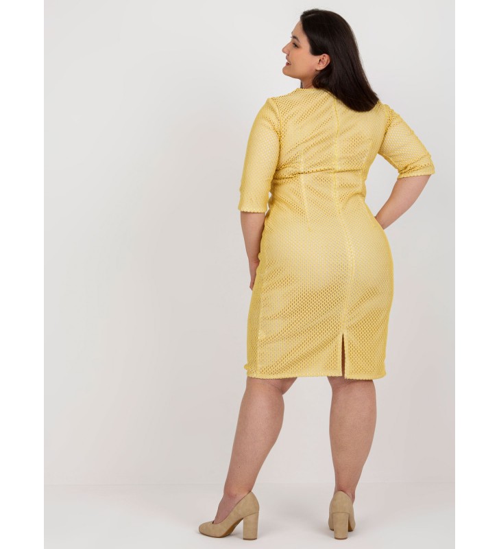 Sukienka plus size LK-SK-506721.69 ciemny żółty