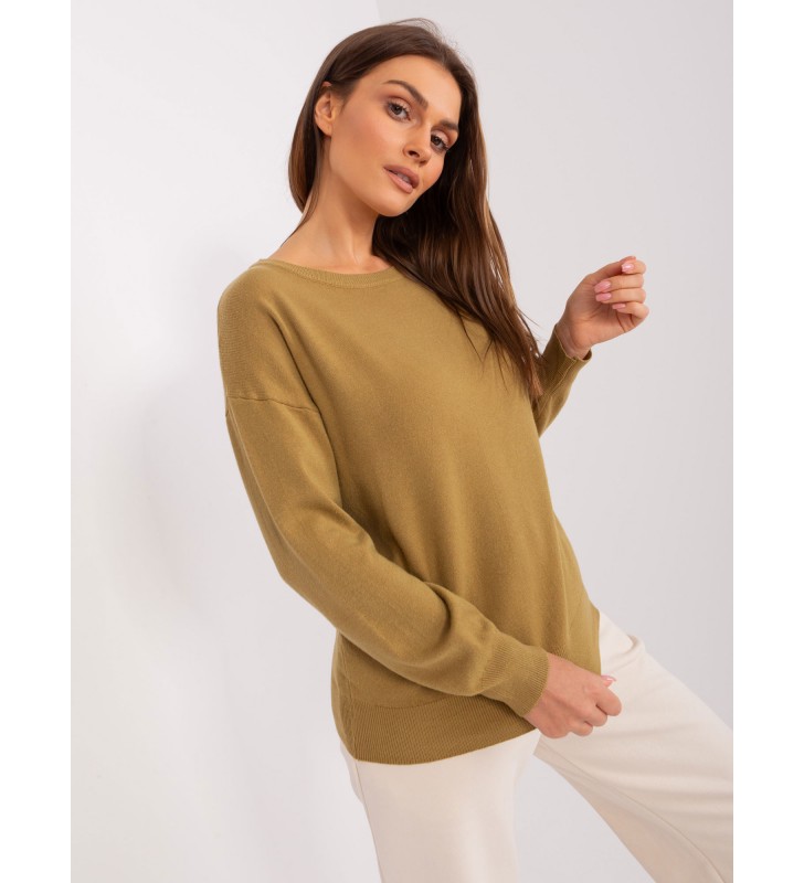 Sweter klasyczny AT-SW-2325.95P oliwkowy