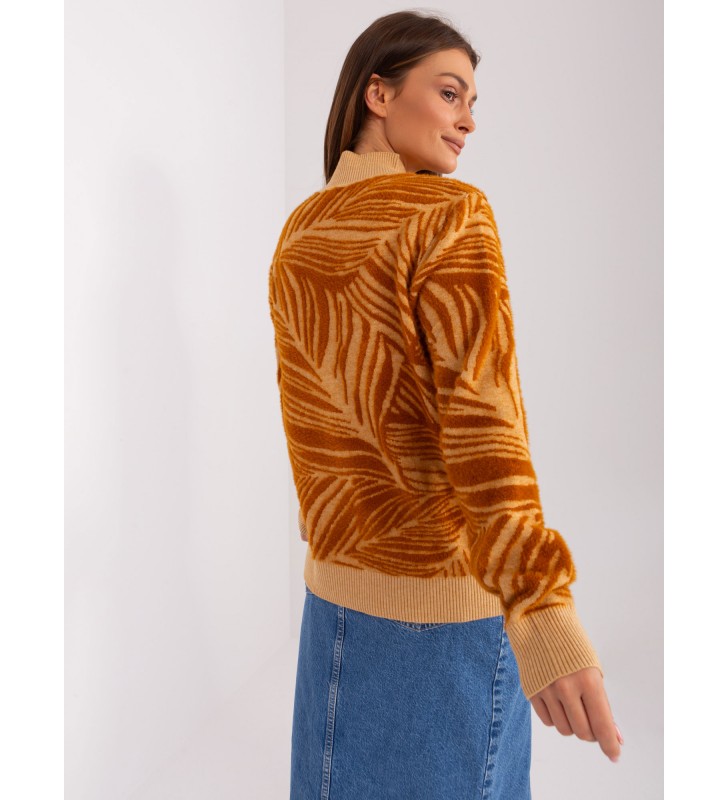 Sweter z golfem AT-SW-2357.96 camelowy