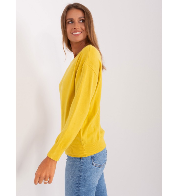 Sweter klasyczny AT-SW-2325.95P żółty