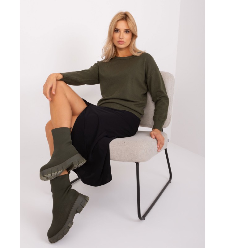 Sweter klasyczny AT-SW-2325.95P khaki