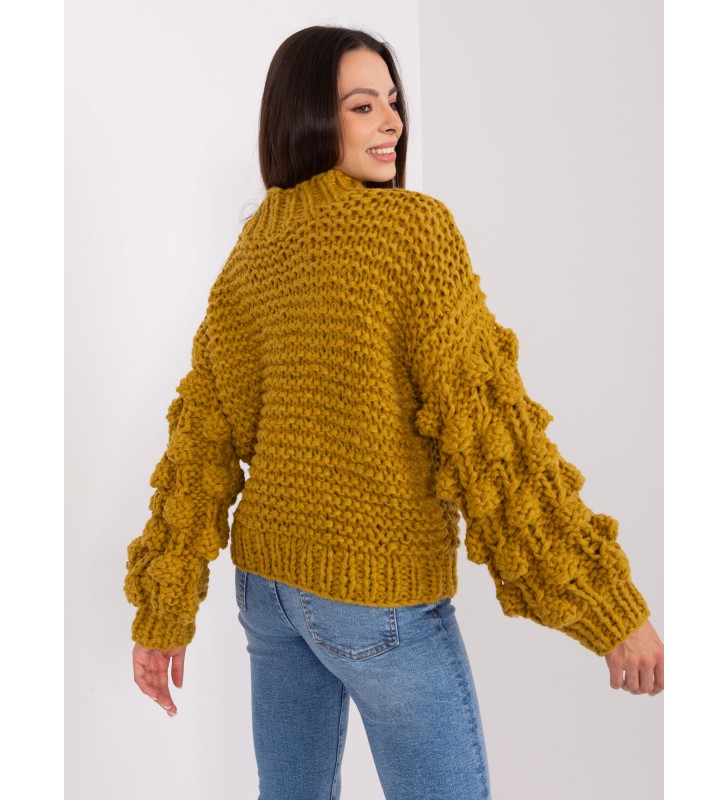 Sweter oversize AT-SW-2382.97P oliwkowy