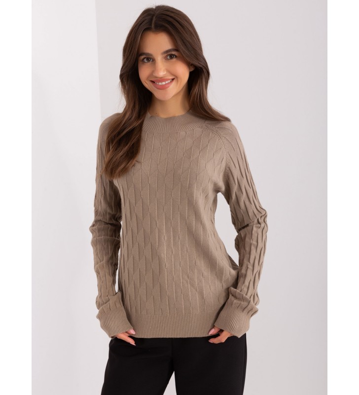 Sweter klasyczny AT-SW-2326.37X ciemny bezowy