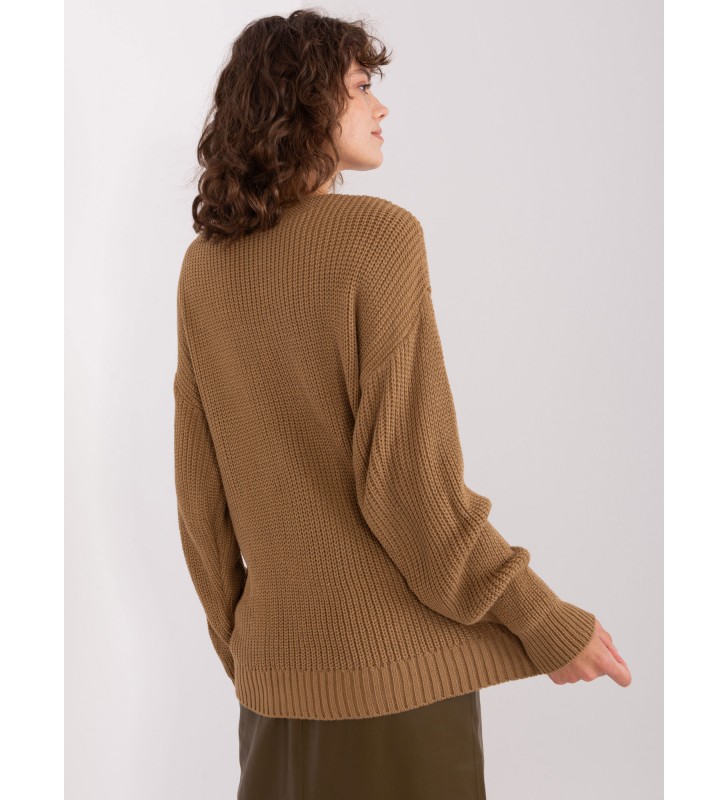 Sweter klasyczny BA-SW-8028.36P camelowy