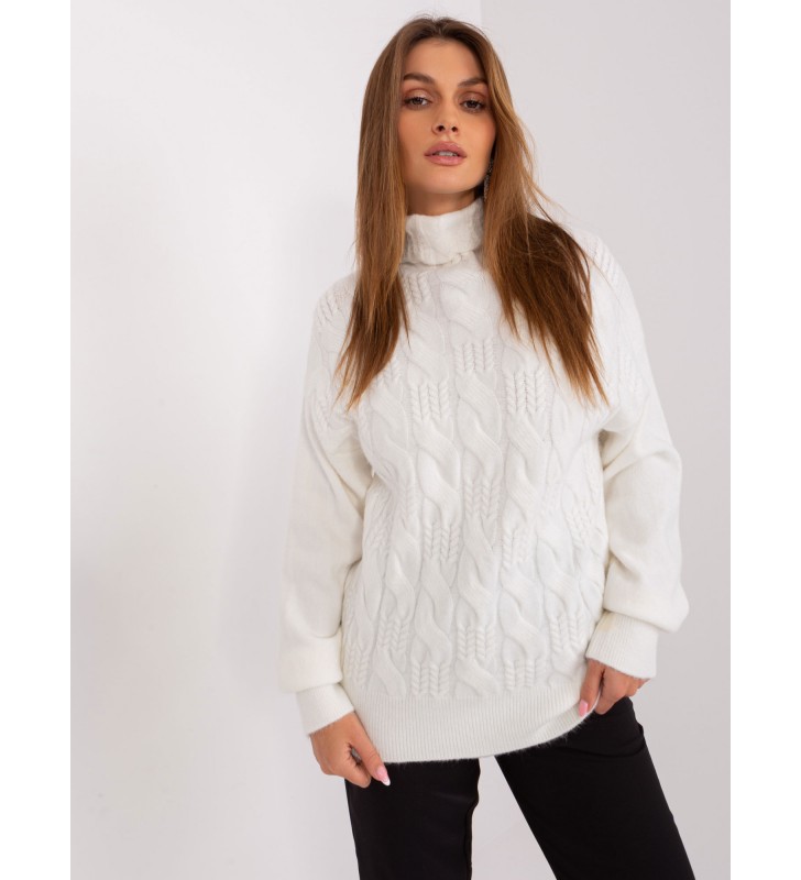 Sweter z golfem AT-SW-23401.97P ecru