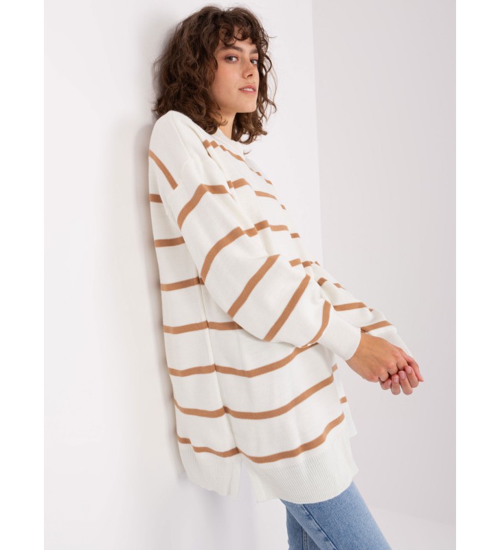 Sweter oversize TO-SW-1309.31 camelowy