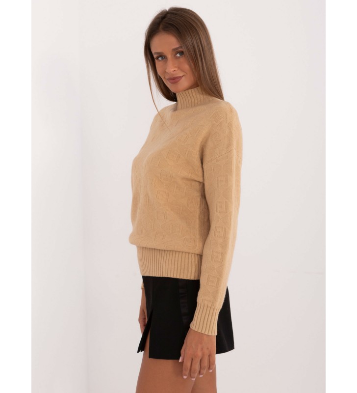 Sweter z golfem AT-SW-2339.54 camelowy