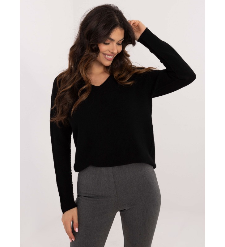 Sweter klasyczny IT-SW-0810.08P czarny